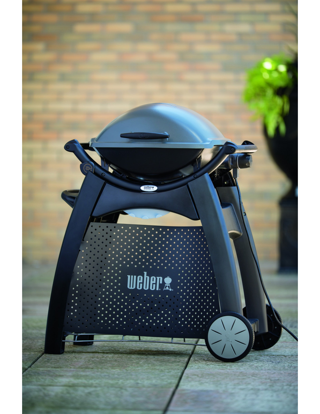  Chariot  Deluxe 6526 pour  barbecue  weber   gaz Q series 2000